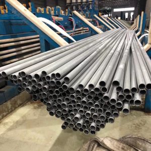 Duplex stainless steel pipe bundles in workshop