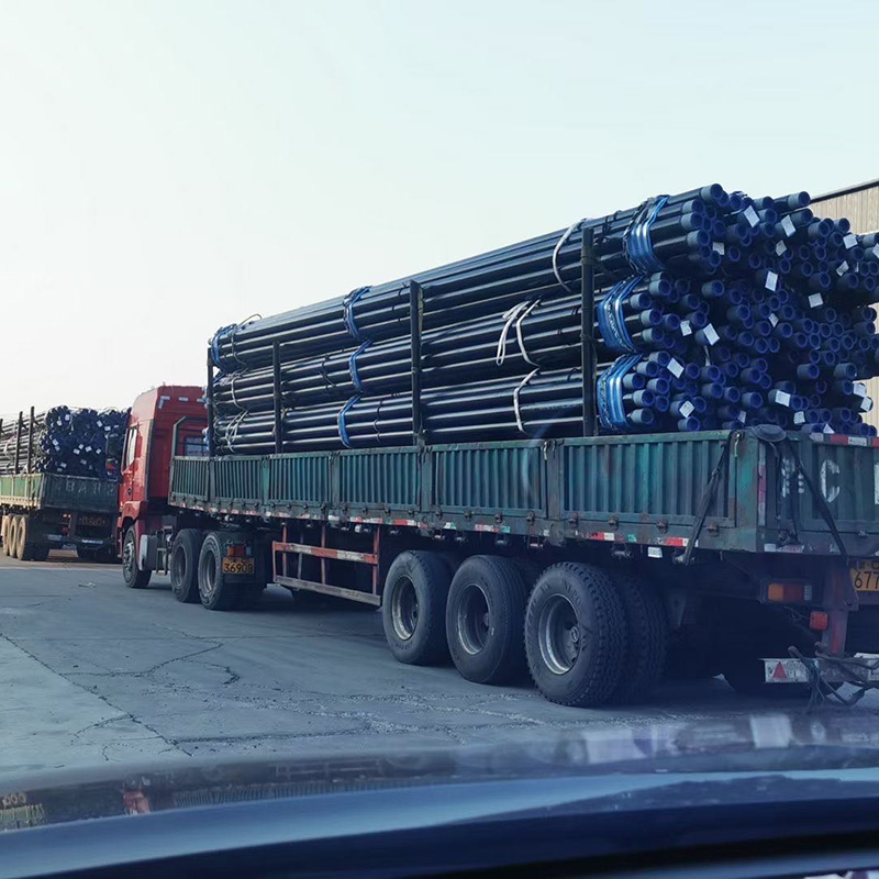 Steel pipe shipment and packing