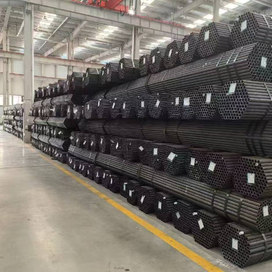 Precision round tube stock warehouse