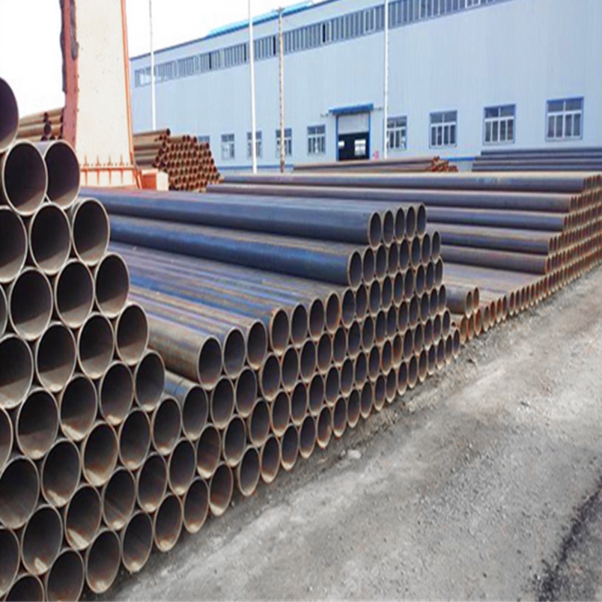 ERW carbon pipe yard stock
